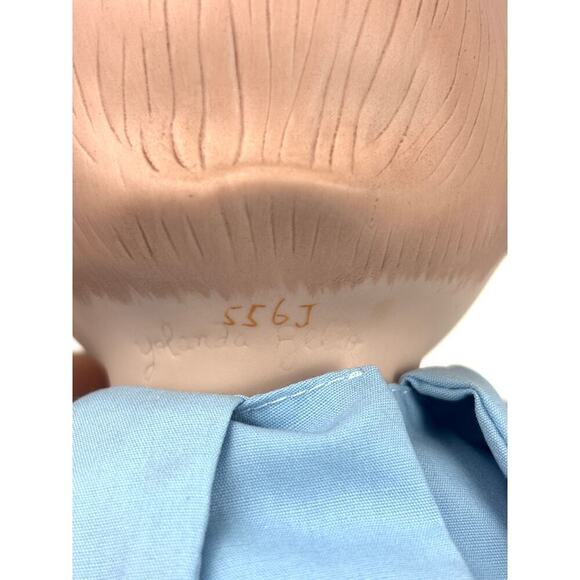 VTG Ashton Drake Porcelain Baby Doll Yolanda Bello - Picture 5 of 15